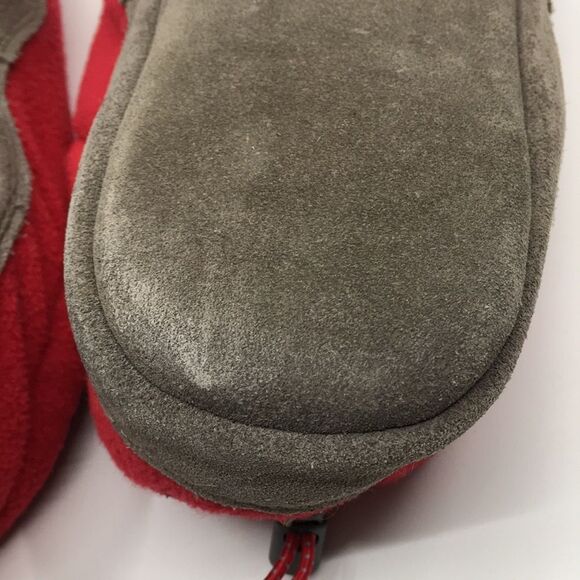 L.L. Bean Red Fleece and Leather Sole Big Kid Slippers Size 5-6 - Picture 11 of 16